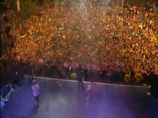 The Goo Goo Dolls live in Buffalo 4th July 2004