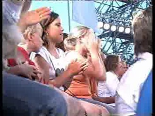 Sabrina Staubitz wet in Cut! - Das Kinomagazin