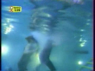 Le Big Dil Underwater