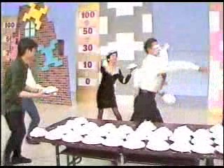 Japanese pie fight