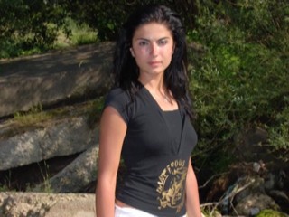 Heels'N'Legs messy trailer - February