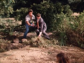 Daisy Duke Quicksand