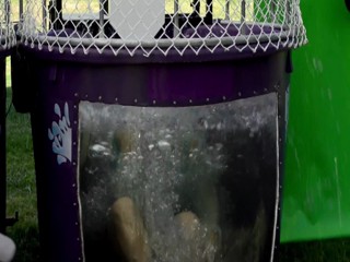 Verizon dunk tank ad