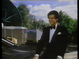 Remington Steele; muddy takedown