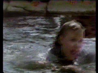 Jaws 3- Busting loose