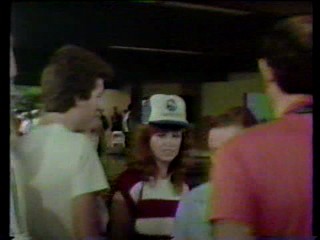 Jaws 3- Busting loose