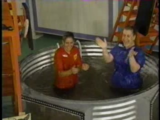 Family Challenge - dunk tank