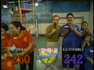 Family Challenge - dunk tank