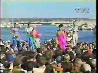 French TV - paint models