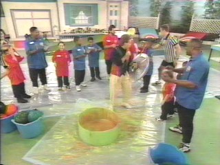 Two Gunge Ballons on Family Challange