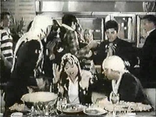 3 People get Covered in Porridge