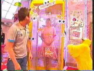 Holly Gunged on Saturday Showdown