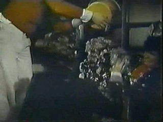 A Girl gets Tarred & Feathered