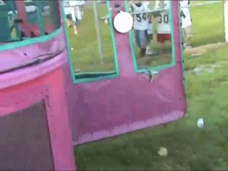 Dunk tank