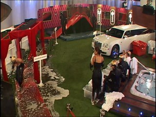 Celebrity Big Brother - Red Carpet Obstacle Course - Clip 4/6