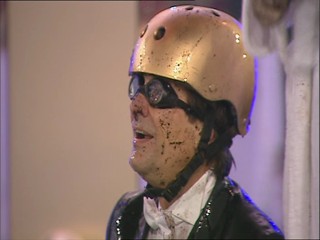 Celebrity Big Brother - Red Carpet Obstacle Course - Clip 4/6