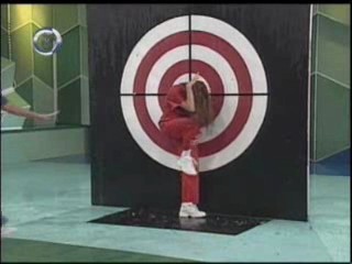 Waterfight from Mexican version of  Battle of the Sexes