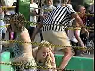 Oatmeal Wrestling #310