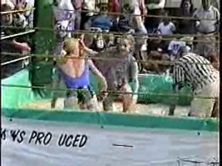 Oatmeal Wrestling #310