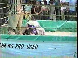 Oatmeal Wrestling #312