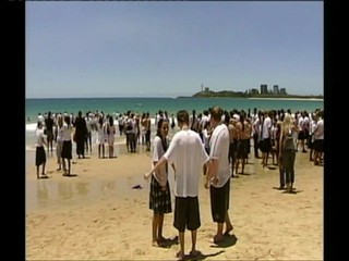 Channel 7  newsreporter Sarah Horsley dunked