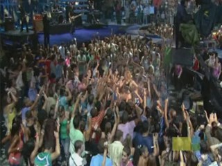 Kelly Clarkson at AMA