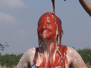 Proper messy Trailer!