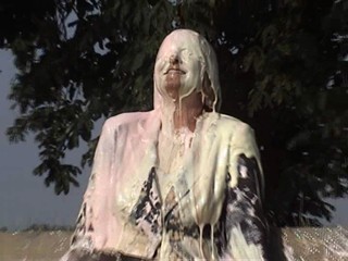 Proper messy Trailer!