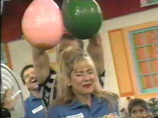 Family challenge gunk balloon