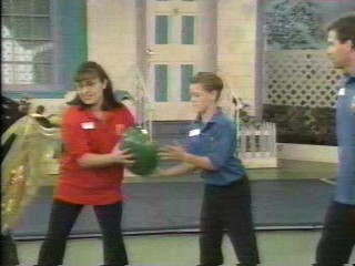 Family challenge gunk balloon