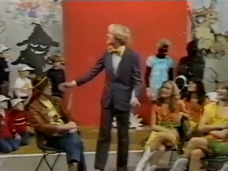 Tiswas: Legs & Co (uncut full version)