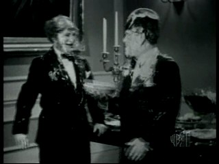 Half-Wits Holiday (3 Stooges)