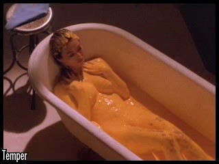 Sung Hi Lee - Paint Bath