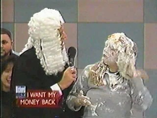 Richard Bey Show - Girl pied by her friend