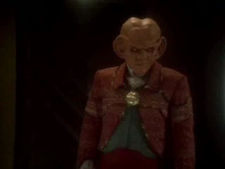 Star Trek Deep Space 9 - S06E12 - Who Mourns for Morn - Woman in mud bath_1200kbps