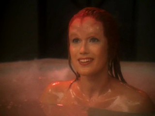 Star Trek Deep Space 9 - S06E12 - Who Mourns for Morn - Woman in mud bath_1200kbps