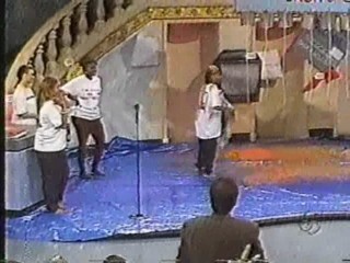 Richard Bey Show - Cash or Splash Game