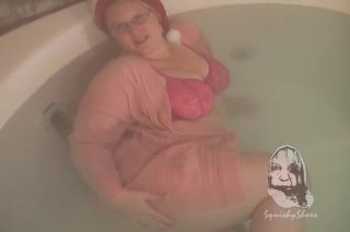 A Steamy Christmas Eve in the Hot Tub