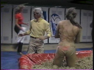 1981 Las Vegas Heavyweight Mudwrestling Championship 