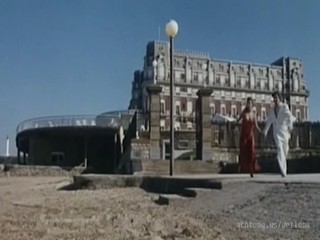 Mes nuits sont plus belles que vos jours