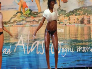 Miss Maglietta Bagnata contest