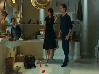 Un bonheur n'arrive jamais seul (Happiness Never Comes Alone)