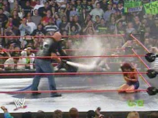 WWE RAW (5 Nov 2007)