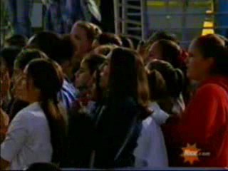 Avril Lavigne -  Gunge Tank