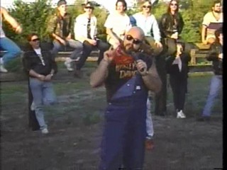 Country Cuties, Barnyard Bash