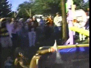 Country Cuties, Barnyard Bash