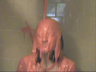 Anna gets slimed/pied