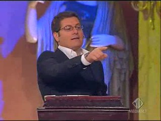 Distraction (Italian Version)