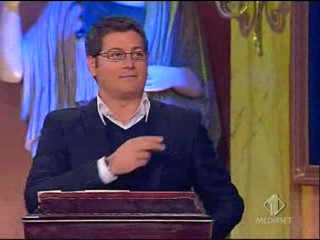 Distraction (Italian Version)