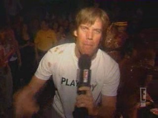 Wild on E! - chocolate pudding wrestling